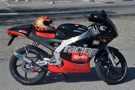 aprilia rs tetsuya replica valentino